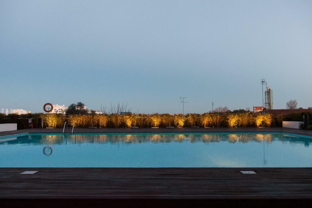 Charming Apartment With Balcony & Pool Lisboa Ngoại thất bức ảnh